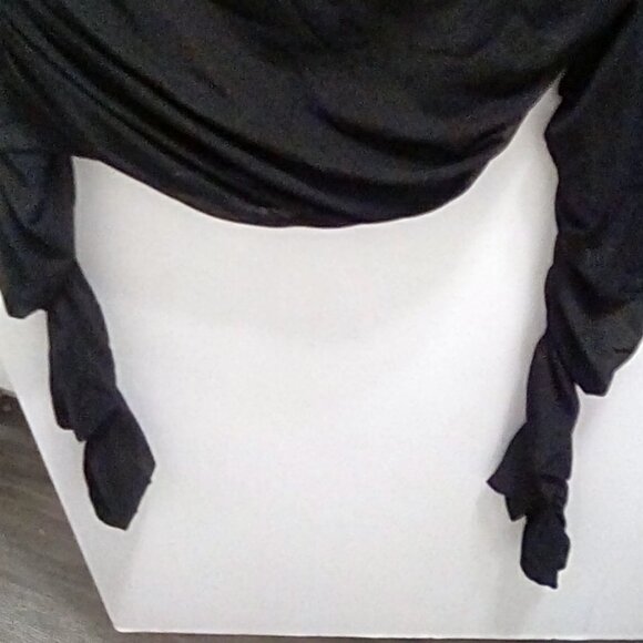 Shein long sleeve top - Picture 3 of 4